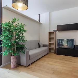 Stylish & Modern Studio Appartamento